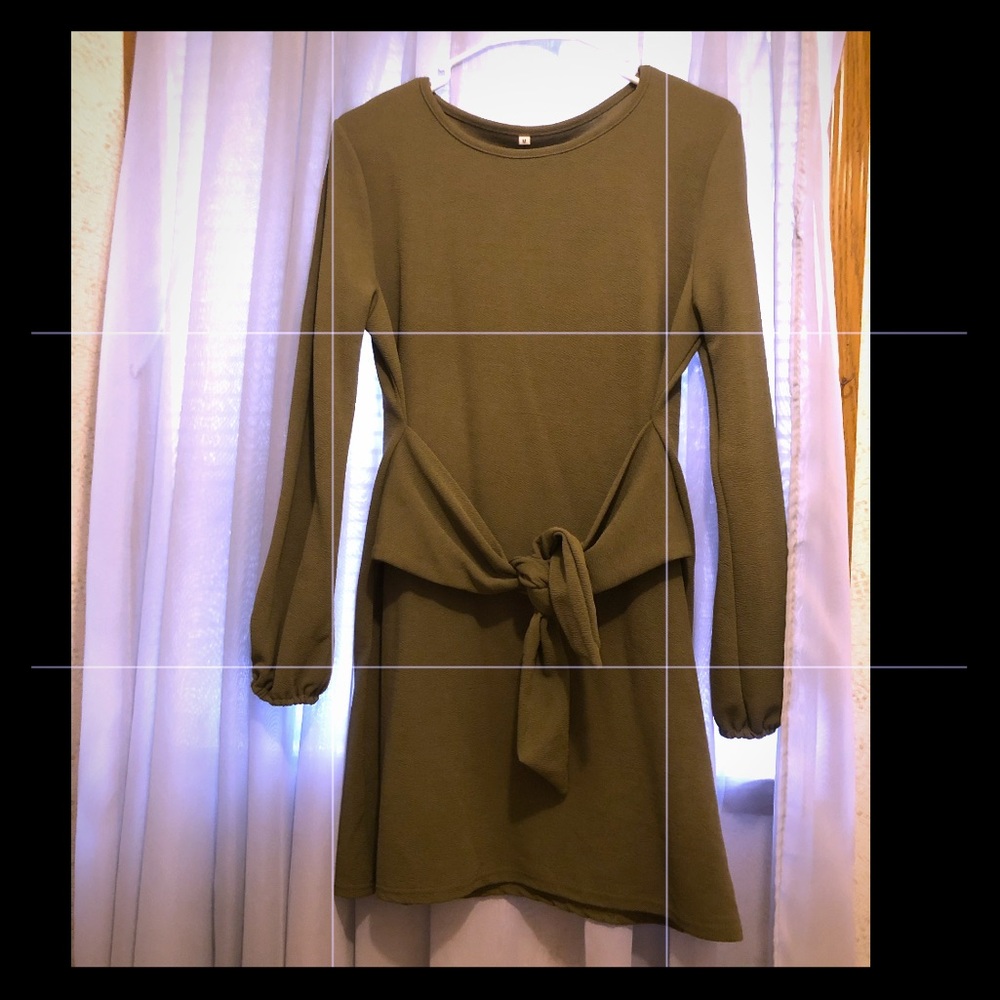 Women’s green medium dress